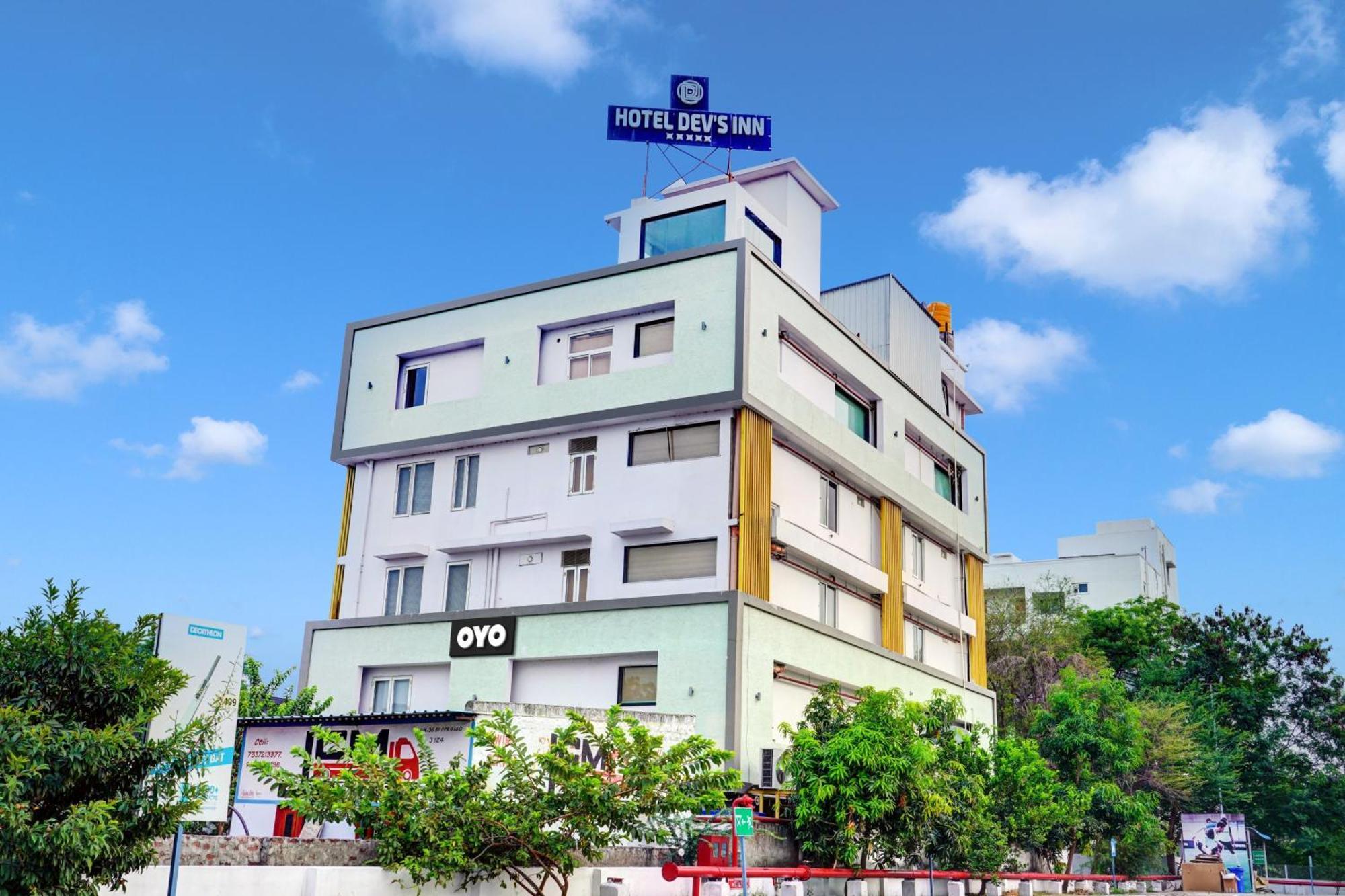 Super Townhouse Dev'S Inn By Cj Gunadala Zewnętrze zdjęcie
